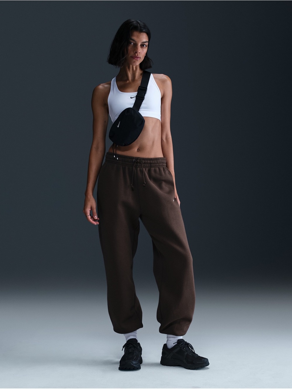 Nike Women's Brown Relaxed Drawstring Sweatpant “phoenix fleece” Joggers Size XS